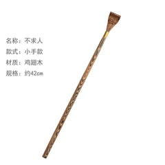 Ultimate Reach Wood Back Scratcher