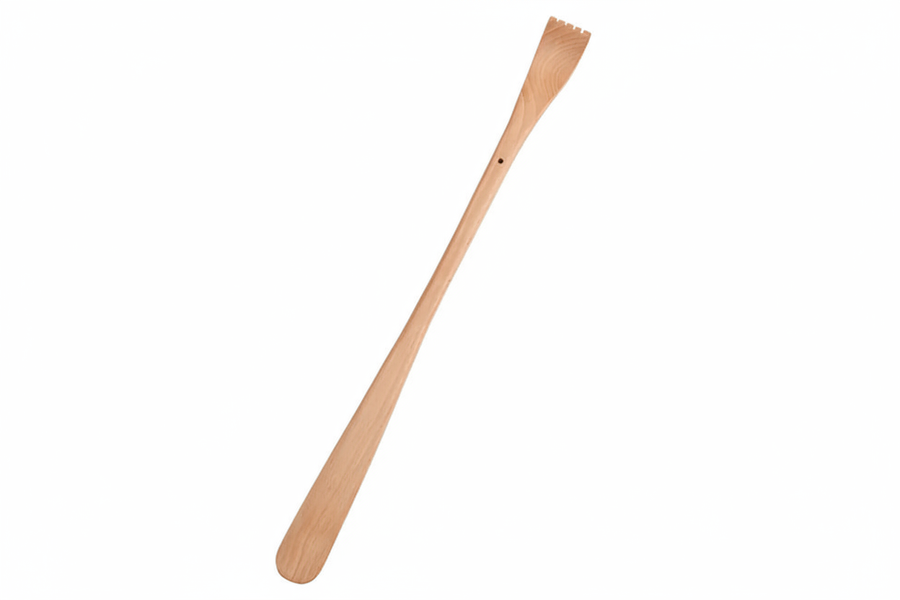 Ultimate Reach Wood Back Scratcher
